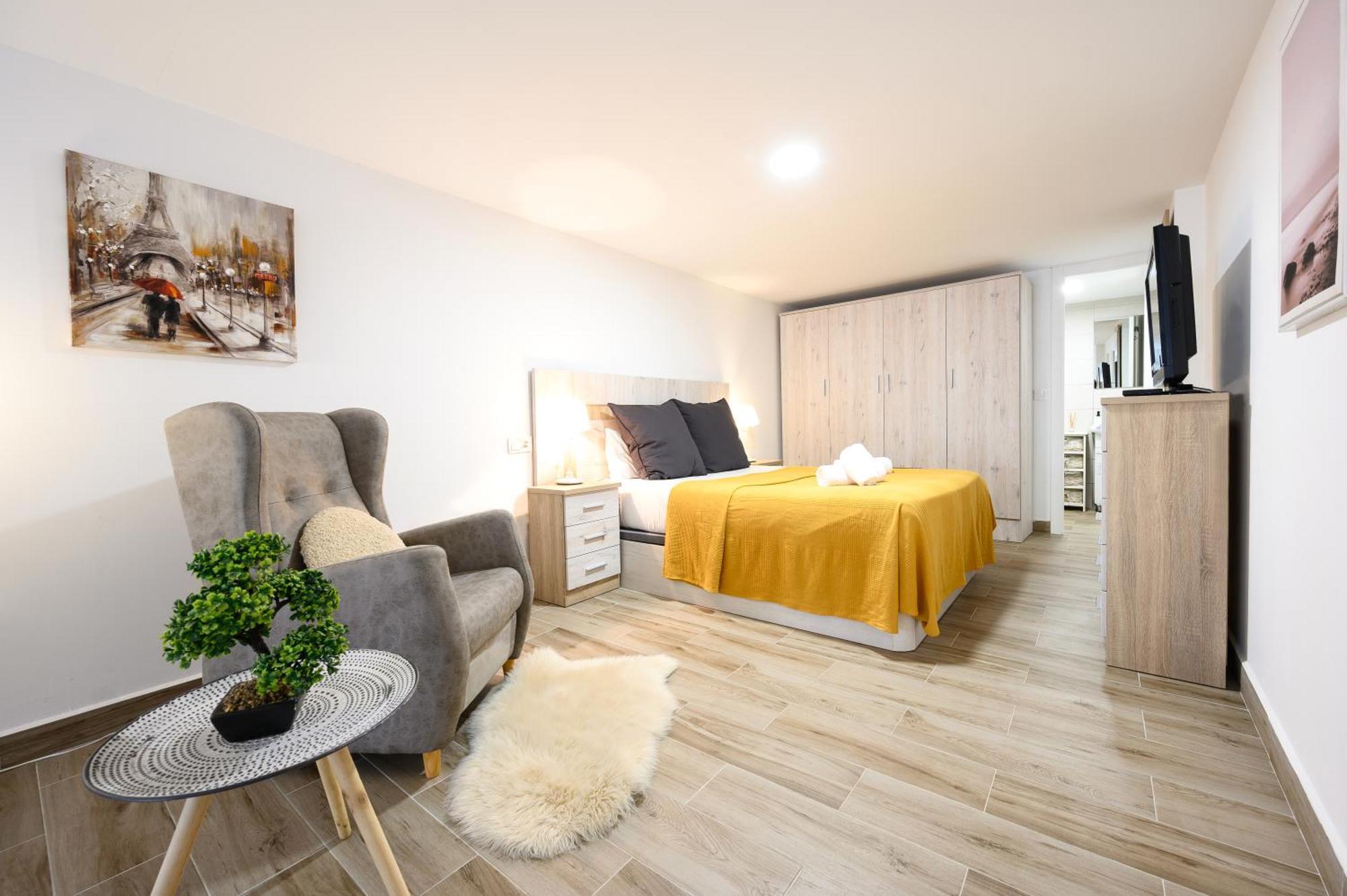 Nomad Urban Duplex *